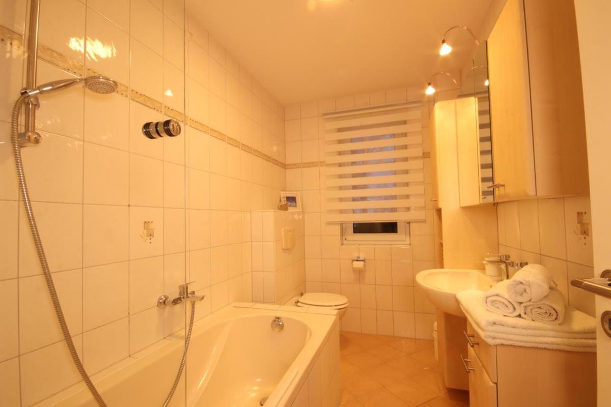 Ferienwohnung Britta Sellin  Exterior foto
